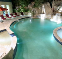 Landmark Resort - Hotel Accommodation