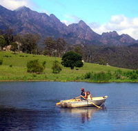 Lillydale Farmstay - Hotel Accommodation