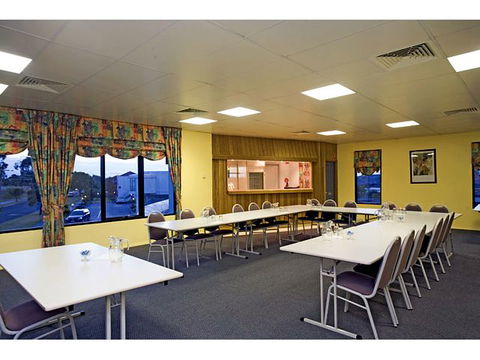 Mahoneys Motor Inn - Hotel Accommodation 2