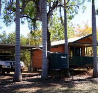 Mataranka Cabins  Camping - Hotel Accommodation
