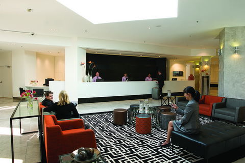 Mercure Sydney International Airport - Hotel Accommodation 0