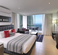 Meriton Serviced Apartments - Broadbeach - Hotel Accommodation