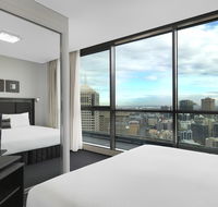 Meriton Serviced Apartments - Campbell Street - Hotel Accommodation