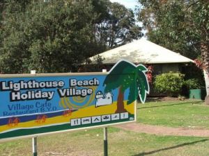 Lighthouse Beach Holiday Village - Hotel Accommodation 1
