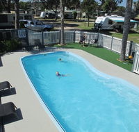 Echo Beach Tourist Park - Hotel Accommodation