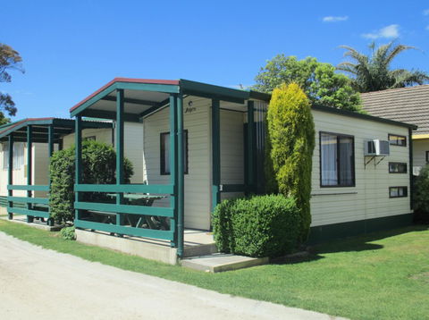 Echo Beach Tourist Park - Hotel Accommodation 2