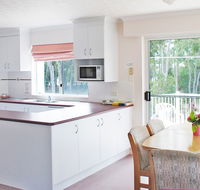 Jade Waters Luxury Apartments - Hotel Accommodation