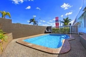 Nambour Lodge Motel - Hotel Accommodation 6