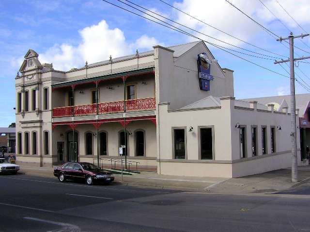 Club Terrace VIC Hotel Accommodation
