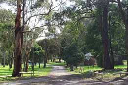 Moe VIC Hotel Accommodation