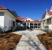 Moore Park Inn - Hotel Accommodation