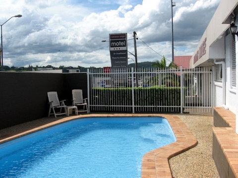 Nambour Lodge Motel - Hotel Accommodation 0