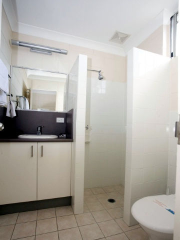 Nambour Lodge Motel - Hotel Accommodation 4