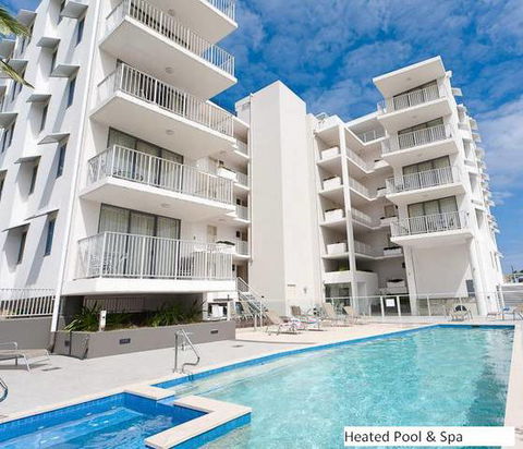 Ocean Views Resort - Hotel Accommodation 2