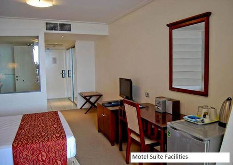 Ocean Views Resort - Hotel Accommodation 4