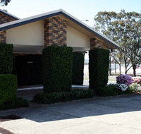 Old Maitland Inn - Hotel Accommodation
