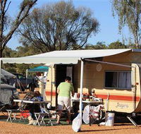 Opal Caravan Park - Hotel Accommodation