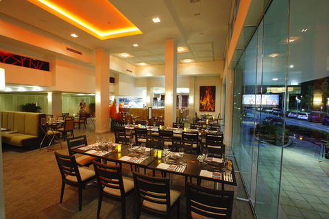 Pacific Hotel Cairns - Hotel Accommodation 1