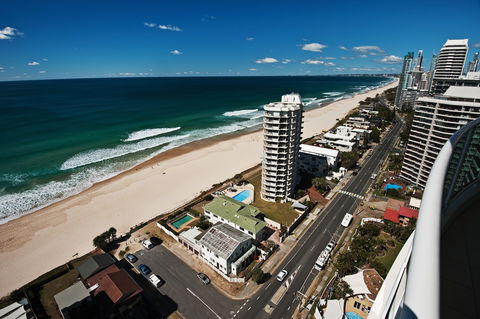 Pacific Views Resort - Main Beach - Hotel Accommodation 4