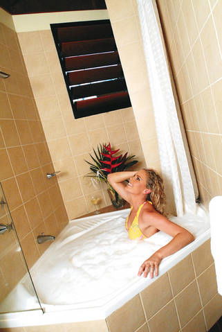 Palms City Resort - Hotel Accommodation 4