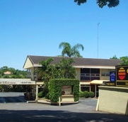 Park Motor Inn - Hotel Accommodation