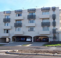 Parkville Place Apartments - Hotel Accommodation