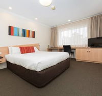 Premier Hotel  Apartments - Hotel Accommodation