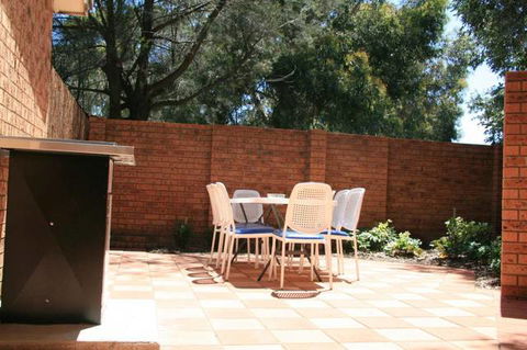 Queensgate Motel - Hotel Accommodation 5