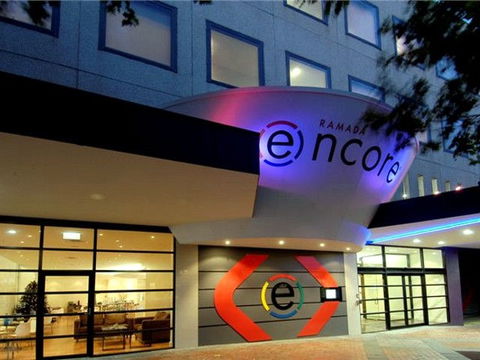 Ramada Encore - Hotel Accommodation 1