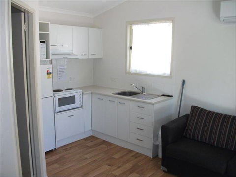 Riverview Caravan Park - Hotel Accommodation 2