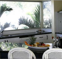 Rollingstone Beach Caravan Resort - Hotel Accommodation