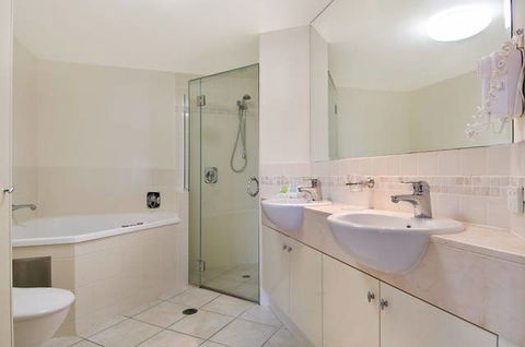 Shearwater Resort - Hotel Accommodation 4