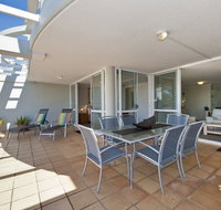 Sundancer Holiday Apartments - Hotel Accommodation