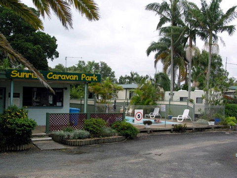 Sunrise Caravan Park - Hotel Accommodation 1