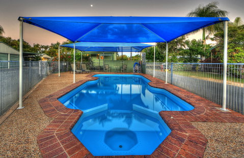 Queens Beach Tourist Village - Hotel Accommodation 2