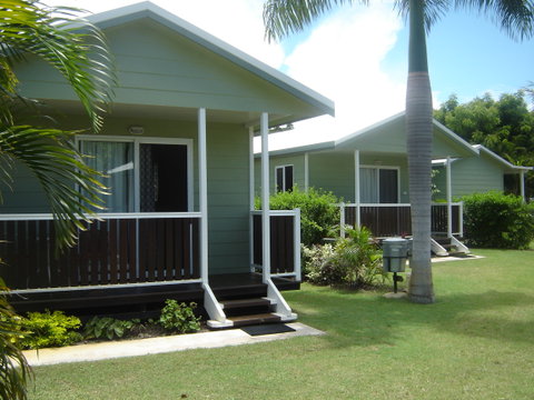 Queens Beach Tourist Village - Hotel Accommodation 5