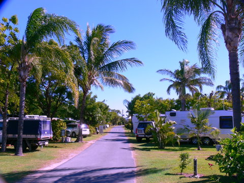 Queens Beach Tourist Village - Hotel Accommodation 7