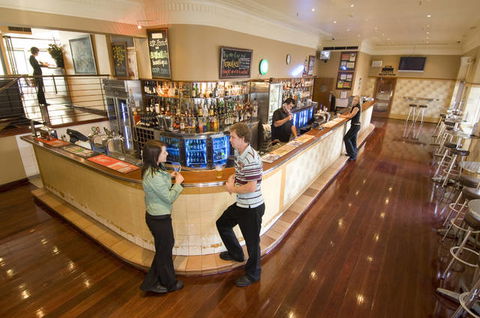 Clarendon Hotel - Hotel Accommodation 8