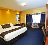 The Clifton Motel and Grittleton Lodge - Hotel Accommodation