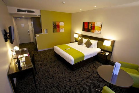 The Colmslie Hotel Suites & Conference Centre - Hotel Accommodation 0