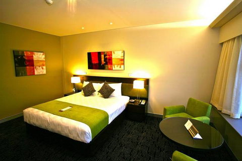 The Colmslie Hotel Suites & Conference Centre - Hotel Accommodation 2