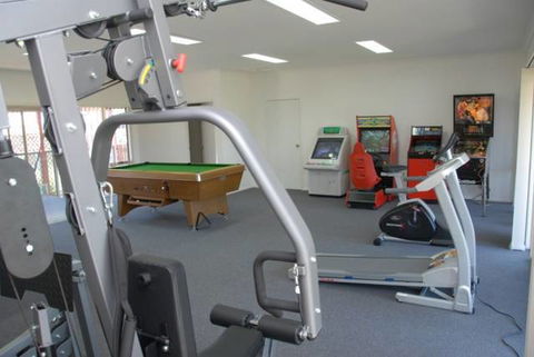 The Lakes Apartments - Hotel Accommodation 6