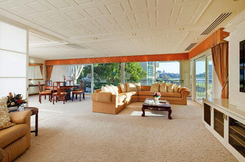 The Peninsula - Riverside Serviced Apartments - Hotel Accommodation 1