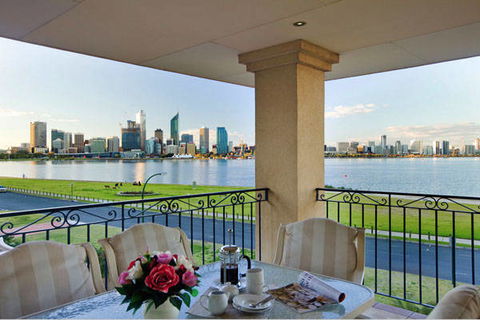 The Peninsula - Riverside Serviced Apartments - Hotel Accommodation 4