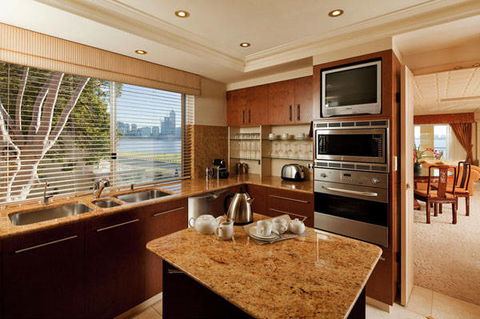 The Peninsula - Riverside Serviced Apartments - Hotel Accommodation 10