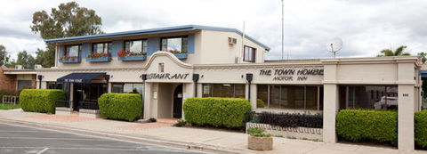 The Town House Motor Inn Goondiwindi - Hotel Accommodation 1
