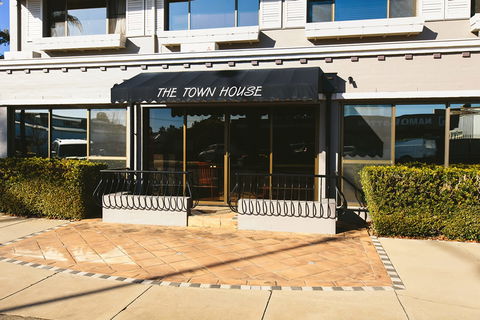 The Town House Motor Inn Goondiwindi - Hotel Accommodation 4