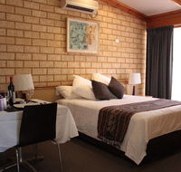 The View On Hannans - Hotel Accommodation