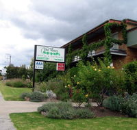 The Vines Motel  Cottages - Hotel Accommodation