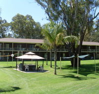 Tocumwal Golf Resort - Hotel Accommodation